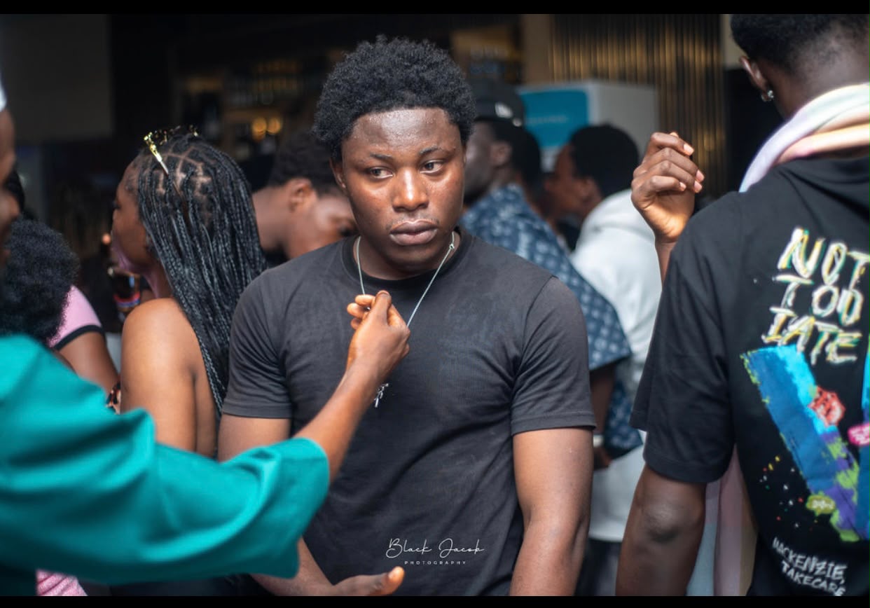 Steeze After Stress, Ondo City ? moment 4