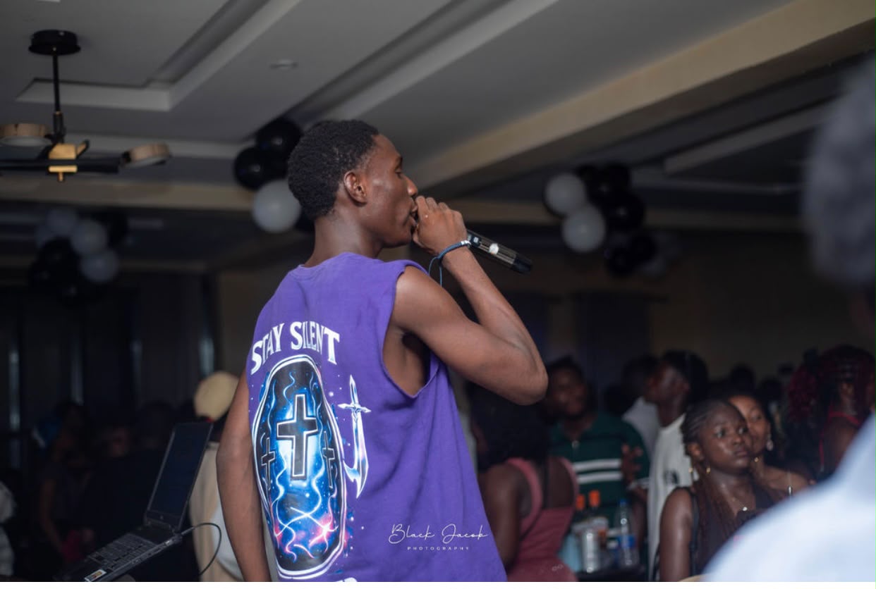 Steeze After Stress, Ondo City ? moment 5